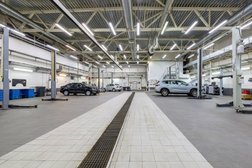 Автосалон Форсаж Озерки, с рейтингом 4.5 - находится по адресу Санкт-Петербург, Выборгское шоссе, 27к2Б 