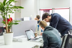 Сервис поиска специалистов Профи.ру, с рейтингом 4.9 - находится по адресу Москва, улица Авиаконструктора Микояна, 12 