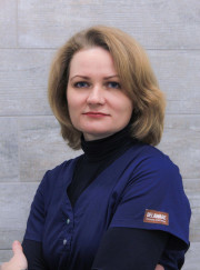 Главный врач, стоматолог Дина Рафиковна Сейфулина