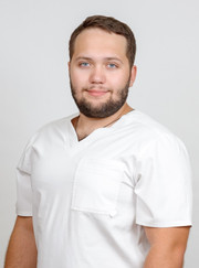 Имплантолог, пародонтолог Александр Александрович Веденин