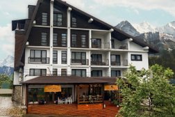 Апарт-отель Co-Co Village, с рейтингом 5 - находится по адресу Краснодарский край, пгт Красная Поляна, улица Защитников Кавказа, 29 