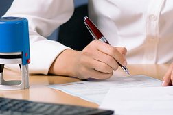 Нотариус Усманова М. Д., с рейтингом 3 - находится по адресу Алматы, Макатаева, 127Б 