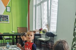 Студия живописи, керамики и иностранных языков ЯсноЯрко, с рейтингом 4 - находится по адресу Красноярск, улица Дмитрия Мартынова, 41 