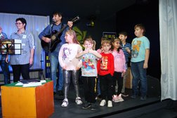 Центр развития Талисман, с рейтингом 3.2 - находится по адресу Волгоградская область, Волжский, 87 Гвардейская Дивизия, 65а 