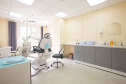 Стоматологическая клиника Тари Стом, с рейтингом 3.8 - находится по адресу Москва, улица Дыбенко, 22 к1 