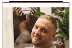 Барбершоп Bigwig, с рейтингом 4.7 - находится по адресу Москва, Щербинка, улица 40 лет Октября, 3 