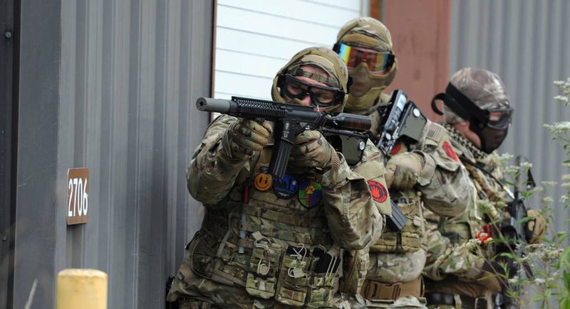 Киднапа страйкбол. Страйкбол команда. Полигон марусино страйкбол. Страйкбол в москве. Мастерские страйкбола в москве.