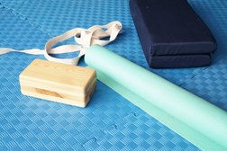 Студия йоги Айенгара, с рейтингом 4.2 - находится по адресу Самара, улица Антонова-Овсеенко, 24Б 