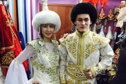 Агентство по прокату костюмов Томирис, с рейтингом 4.8 - находится по адресу город Алматы, улица Валиханова, 83 