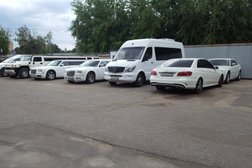 Фирма по заказу лимузинов, микроавтобусов и автомобилей представительского класса Презент лимо, с рейтингом 3.5 - находится по адресу Московская область, Балашиха, шоссе Западная промзона Энтузиастов, 7 