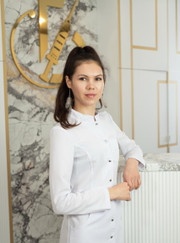 Косметолог, топ-мастер Асия Ринатовна Позднякова