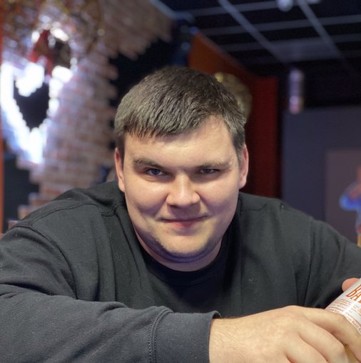 Михаил Степанов