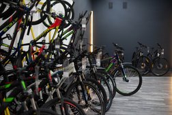 Велосалон HUBE.KZ, с рейтингом 3.3 - находится по адресу Алматы, улица Масанчи, 76 