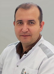 Травматолог, ортопед Максим Сергеевич Суворов