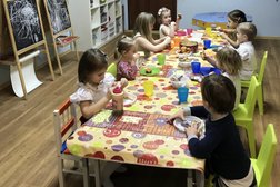 Детский арт-клуб Песочница, с рейтингом 2.8 - находится по адресу Московская область, городской округ Мытищи, посёлок Вёшки, улица Лермонтова, 1 