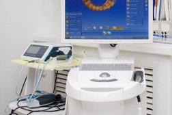 Стоматологическая клиника Аврора, с рейтингом 5 - находится по адресу Владивосток, Фрунзенский район, 690091, Авроровская улица, 17 