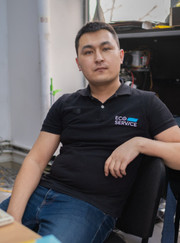 Мастер по настройке и ремонту компьютеров Сырымбет Жумабеков