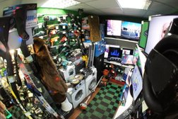 Комиссионный магазин Комиссионка, с рейтингом 4.6 - находится по адресу Московская область, Чехов, Вокзальная площадь, 23 