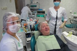 Стоматологическая клиника Вероника, с рейтингом 4.9 - находится по адресу Москва, Уральская улица, 23к3 