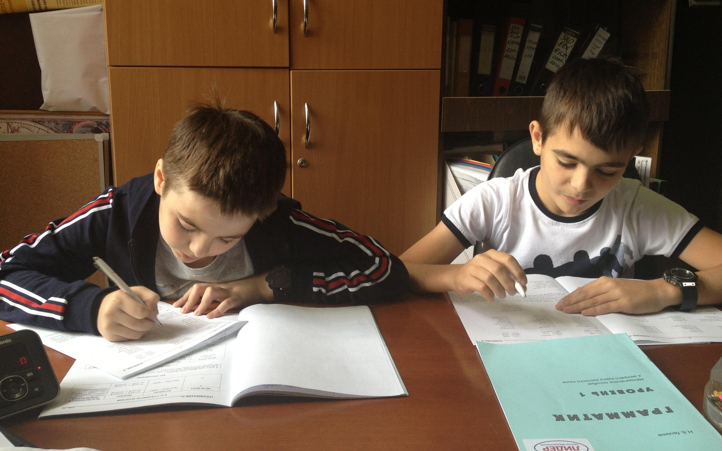 центр образования москва отзывы. московские простые школы. селезневская 11а стр 2. простая школа. школа мозаики в москве.