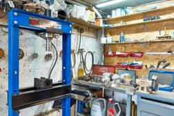 Автосервис Авто14, с рейтингом 4 - находится по адресу Татарстан, Казань,  Константиновка, Заречная улица, 5Б 