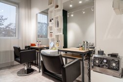 Студия красоты Healthy Hair Club 15, с рейтингом 4.8 - находится по адресу Москва, улица Земляной Вал, 36с2 