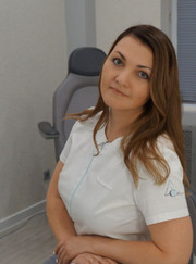 Мастер ногтевого сервиса, подолог Оксана Павловна Белозерова