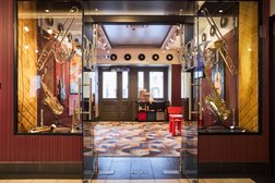 Ресторан The Legends, с рейтингом 3.9 - находится по адресу Санкт-Петербург, Садовая улица, 62 