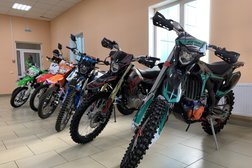 Шоу-рум Globaldrive, с рейтингом 4.7 - находится по адресу Челябинск, Троицкий тракт, 62Л 