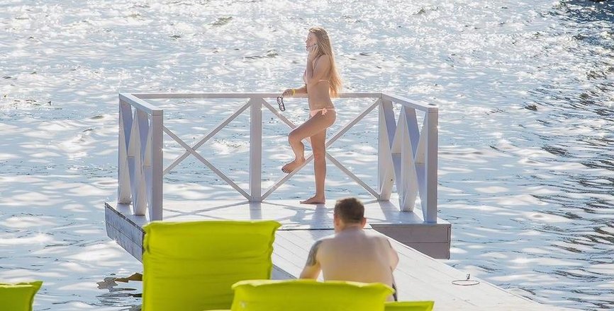 plyazh beach club na leningradskom shosse