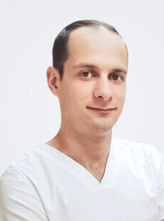 Имплантолог, стоматолог-хирург Гор Камоевич Аванесян