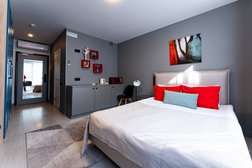 Sova Ярд, с рейтингом 4 - находится по адресу Санкт-Петербург, Херсонская улица, 43/12 