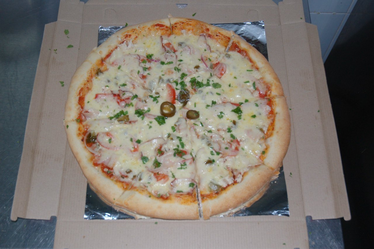 Epic pizza. Rocksteady pizza Ростов. ЭПИК пицца Ростов-на-Дону метровая. Компания век изготовления пиццы в Ростове на Дону. Ролик Ростов пицца отзыв.