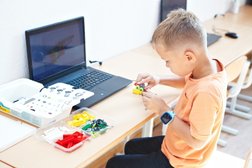 Центр научно-технического творчества и развития детей Polycent, с рейтингом 4.9 - находится по адресу Москва, Красноармейская улица, 4 