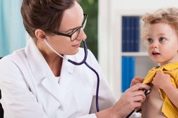 Медицинский центр Детский доктор, с рейтингом 4.9 - находится по адресу Сочи, Курортный проспект, 76 