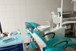 Стоматология Рона день, с рейтингом 3.7 - находится по адресу Москва, Краснопрудная улица, 12/1 ст1 