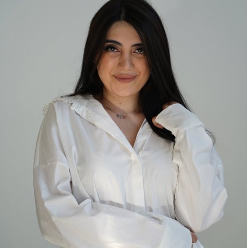 Айгуль Сулейманова