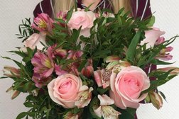 Служба доставки цветов Flogoods, с рейтингом 2 - находится по адресу Ростовская область, Азов, Петровская площадь, 7 