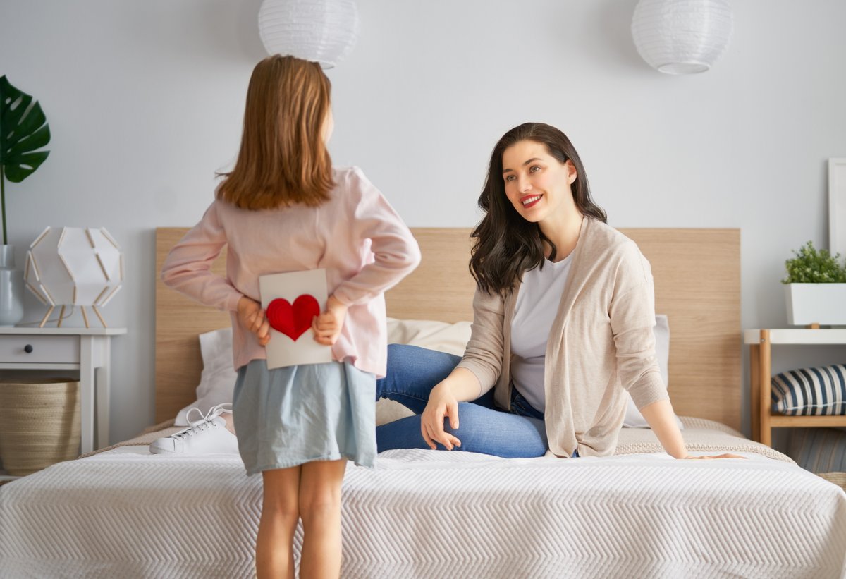 Поздравление с днём рождения женщине