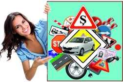 Автошкола АвтоКлюч, с рейтингом 4 - находится по адресу Санкт-Петербург, Колпино, Павловская улица, 1/21 