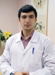 Рефлексотерапевт, кинезиолог Юрий Александрович Хинтибидзе