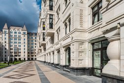 Салон 1703, с рейтингом 4.7 - находится по адресу Санкт-Петербург, Басков переулок, 2 