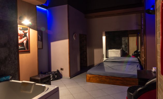 Rimning birinchi porno filmi, Gretsiya