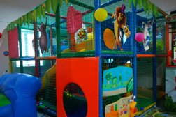 Детский развлекательный клуб Шаляй-валяй, с рейтингом 5 - находится по адресу Челябинская область, Златоуст, им. Ю.А. Гагарина 3-й микрорайон проспект, 11в 