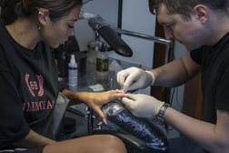Салон Razenkov Tattoo Workroom, с рейтингом 5 - находится по адресу Ленинградская область, Всеволожский район, Мурино, Воронцовский бульвар, 17 