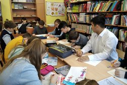 Школа №663, с рейтингом 2.8 - находится по адресу Санкт-Петербург, Витебский проспект, 49 к2 