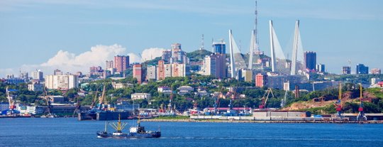 Русский мост, Корабельная набережная, бухта Лазурная: что посмотреть во Владивостоке