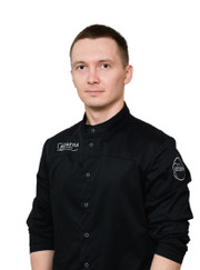 Имплантолог, стоматолог-хирург Айнур Азатович Шарифуллин