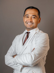 Стоматолог-ортопед, стоматолог Едиль Борибаевич Еркимбаев