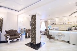 Авторская клиника Космодент, с рейтингом 4.8 - находится по адресу Томск, Иркутский тракт, 5 